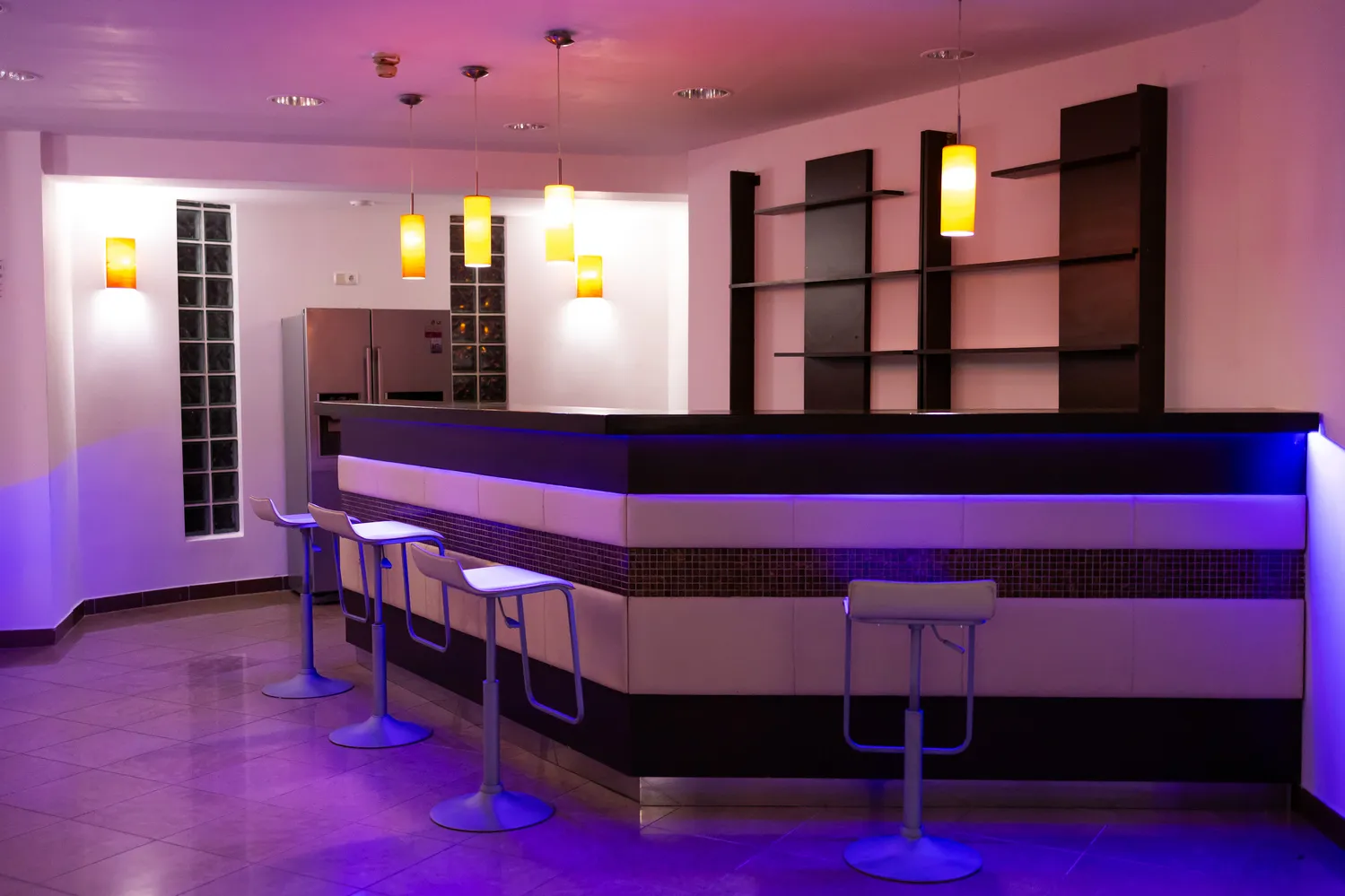 Club soda interior